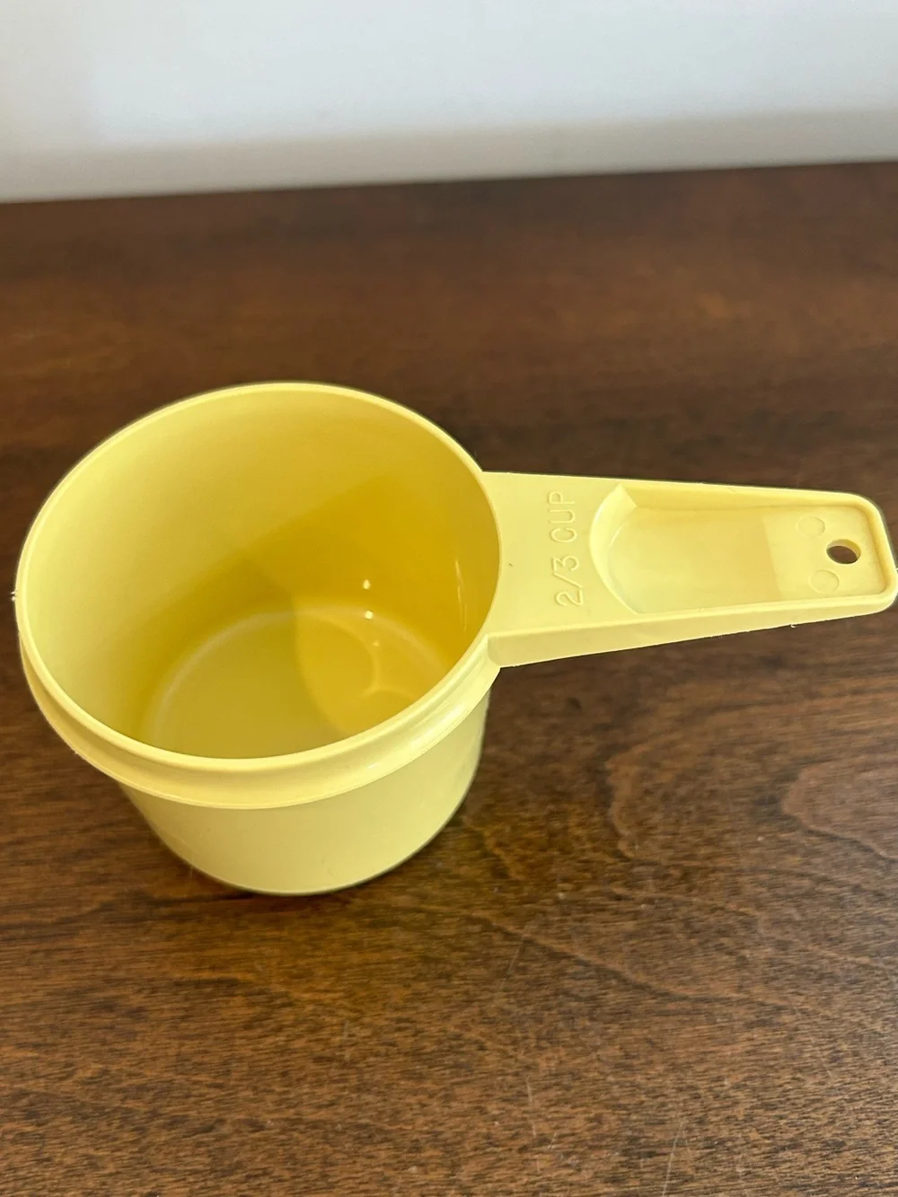Vintage Tupperware Yellow Measuring Cup 2/3 Cup # 763-4 Replacement Made in USA.